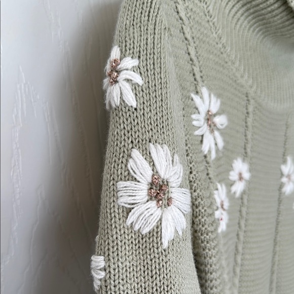 Green knit 2T boutique mock neck dress with matching headband (NWT) - Picture 3 of 8